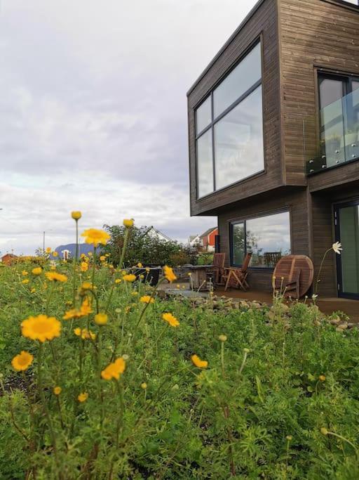 Beach Front Appartments In Design Eco-Villa Ulsteinvik Ngoại thất bức ảnh