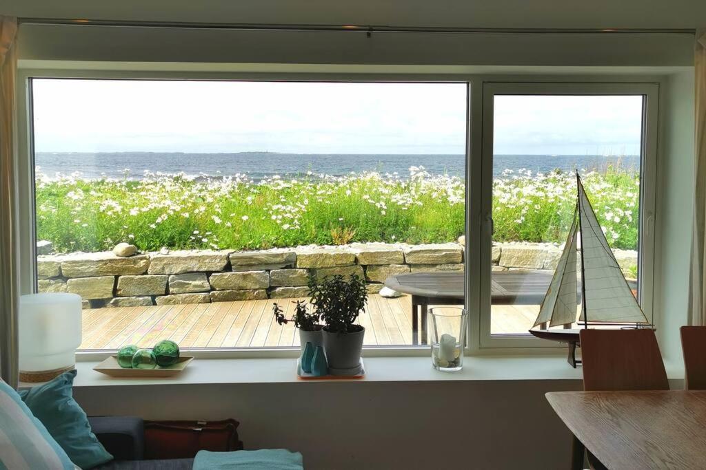 Beach Front Appartments In Design Eco-Villa Ulsteinvik Phòng bức ảnh